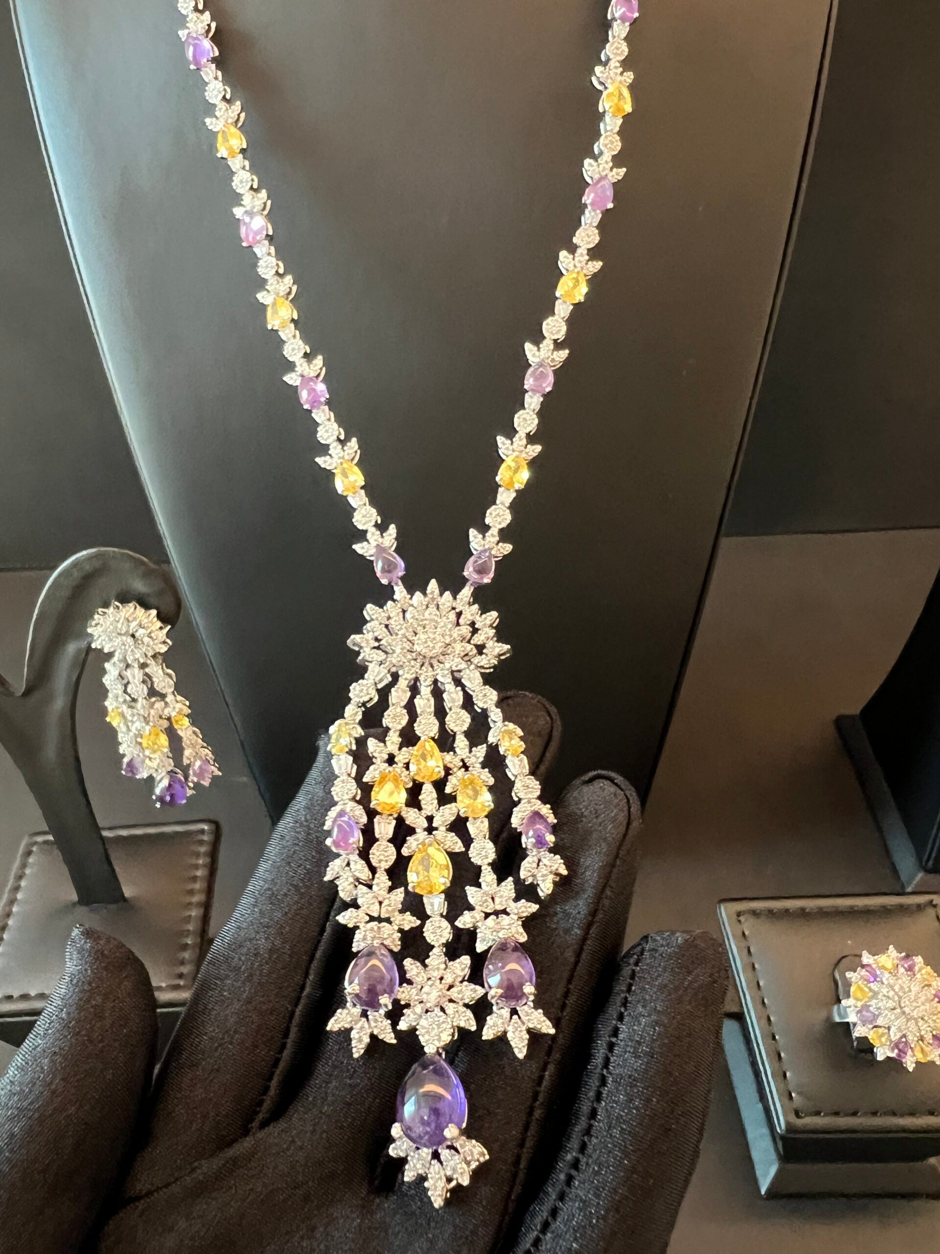 ALWASL | YELLOW & PURPLE