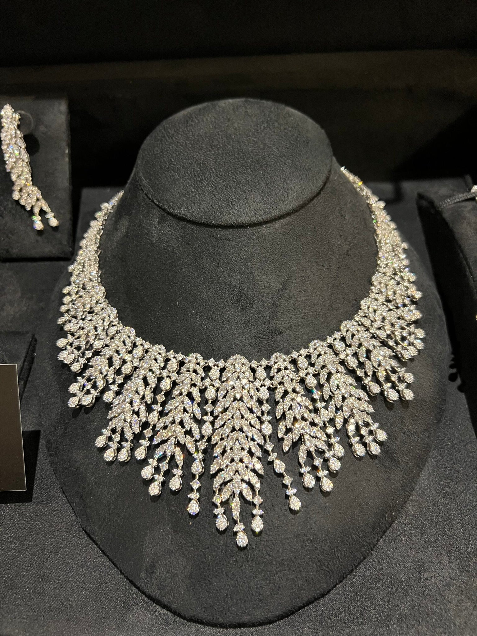 ROSILA | WHITE