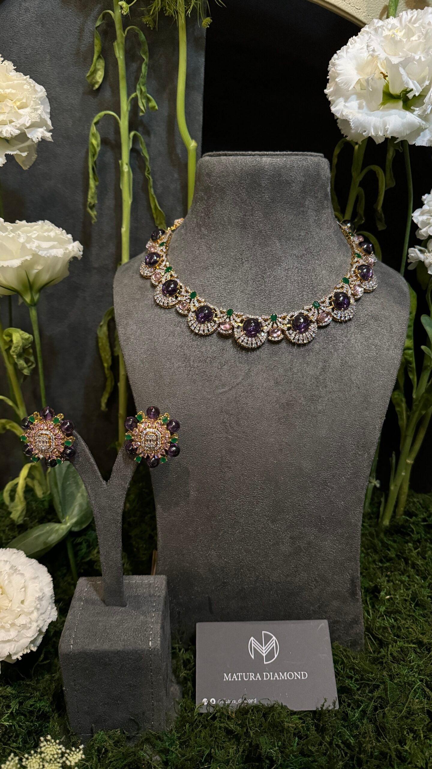 008 | PURPLE & SILVER & GOLDEN