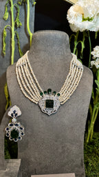 005 | SILVER PEARLS