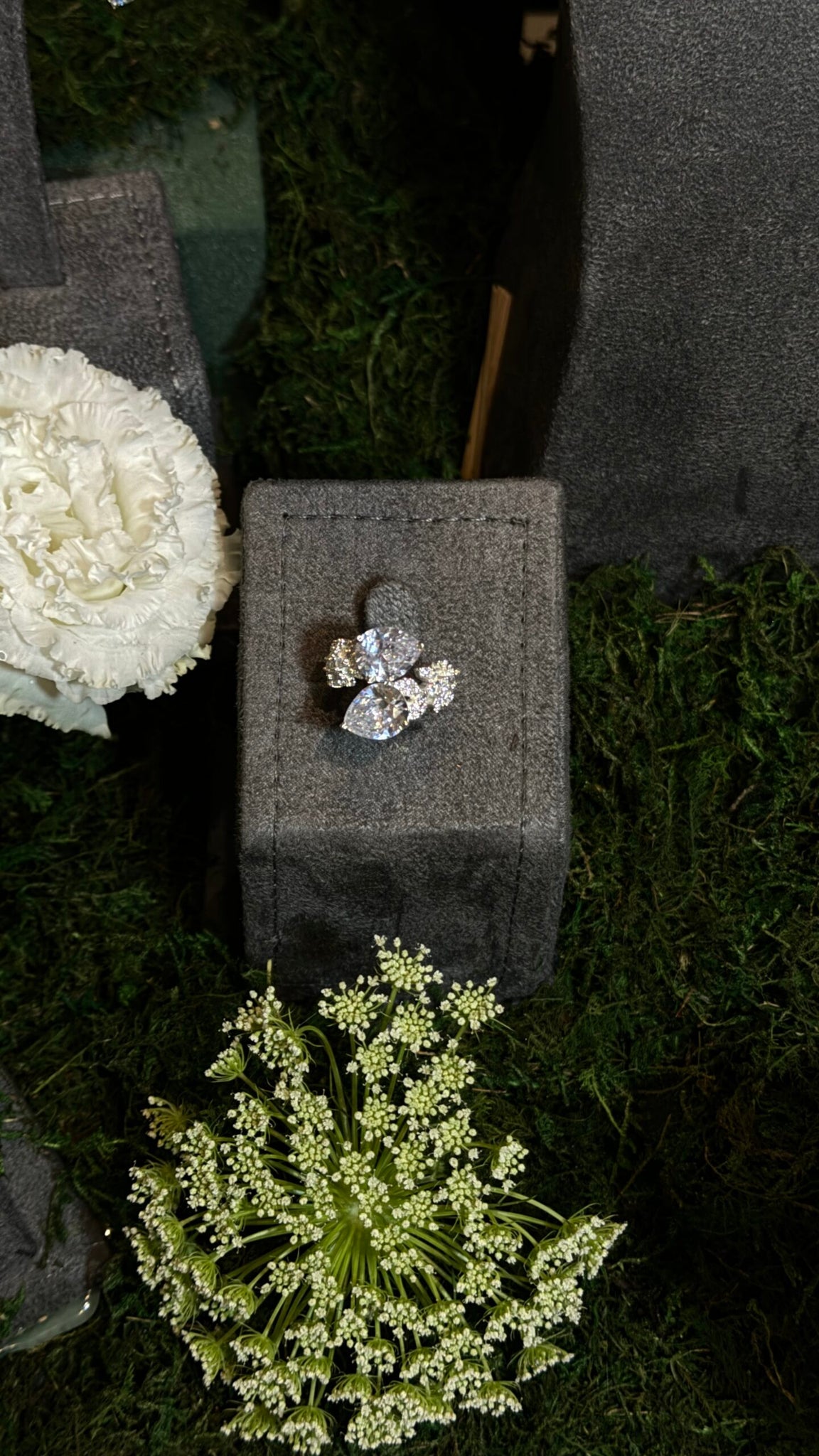 CHOKER ALRUMAILA | WHITE