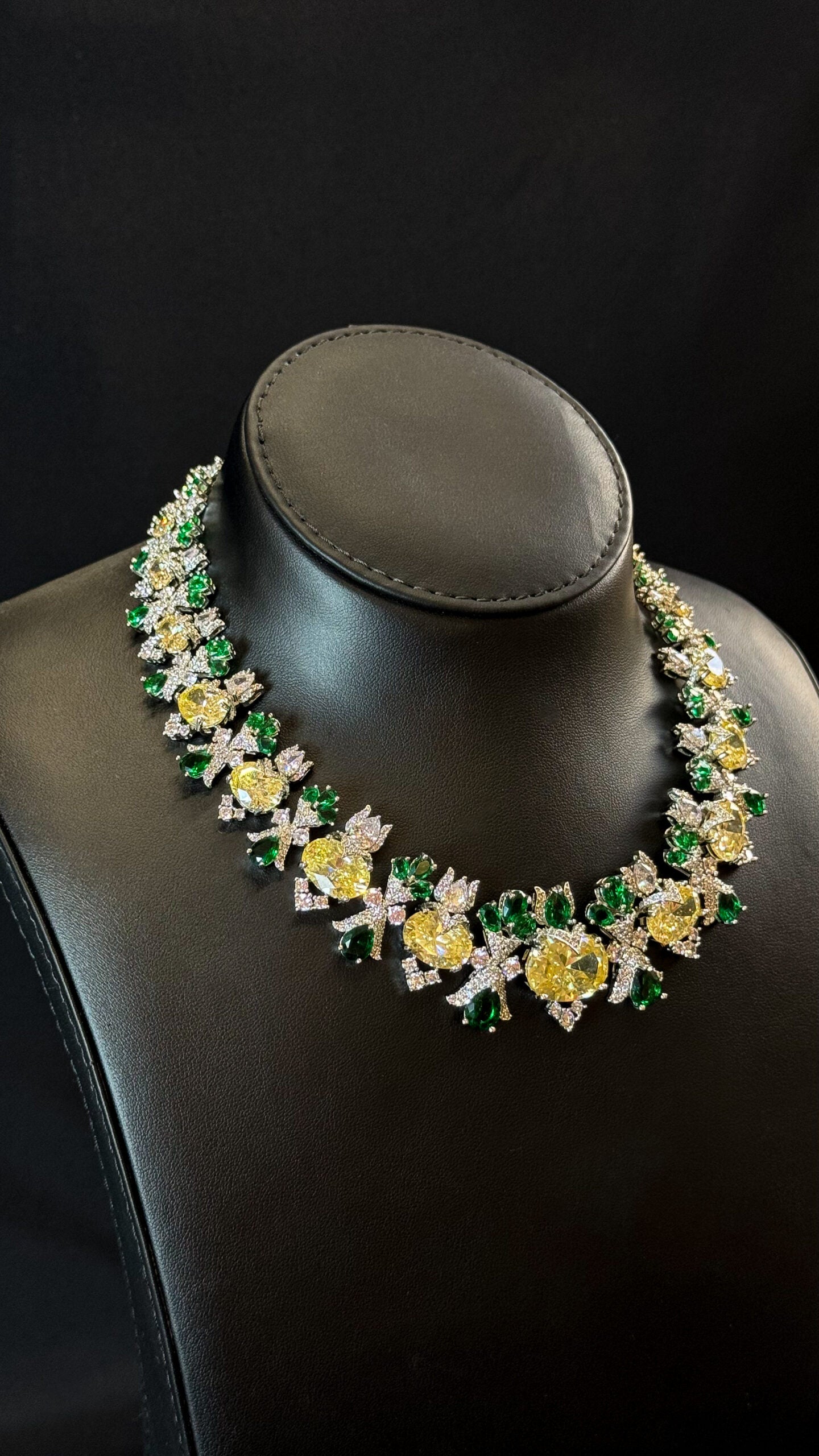 NEW J | YELLOW & GREEN